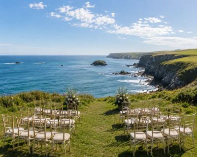A UK coastal clifftop view suitable for an outdoor wedding ceremony.